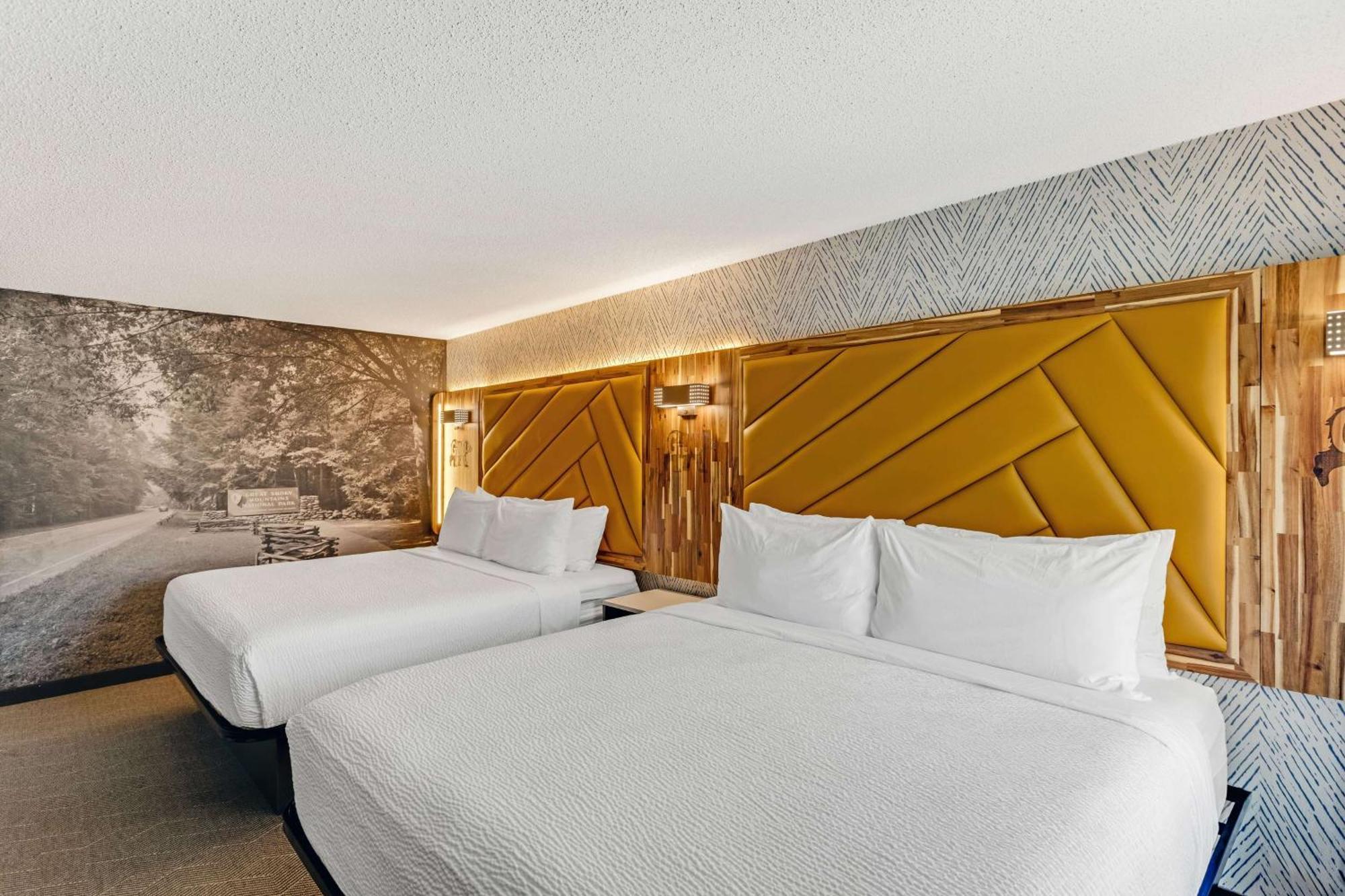 The Wander Hotel Gatlinburg Exterior photo